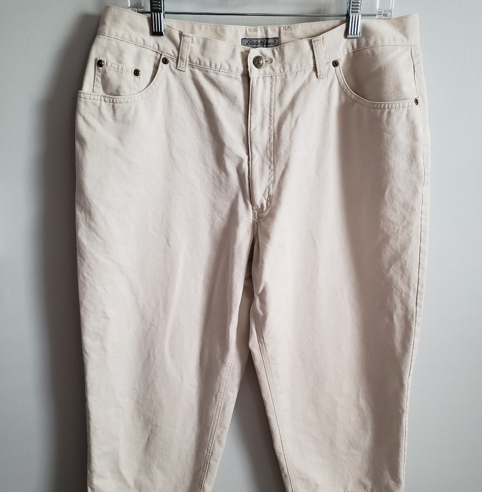 Eddie Bauer>>Capris- size 16
